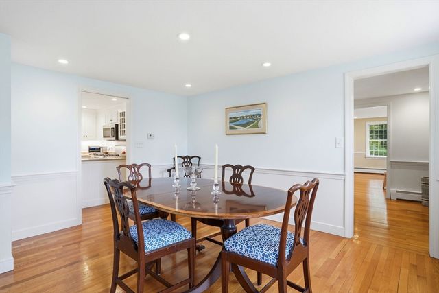 240 Evergreen St, Duxbury, MA 02332
