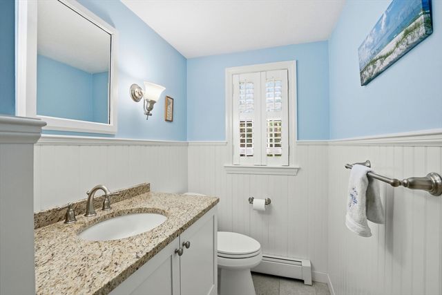 240 Evergreen St, Duxbury, MA 02332