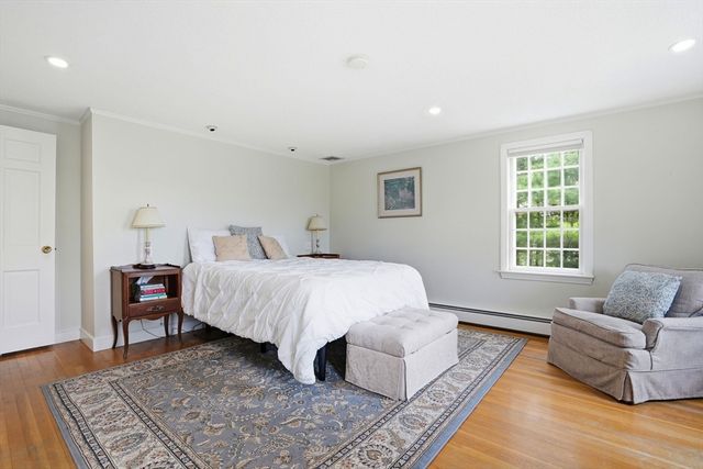 240 Evergreen St, Duxbury, MA 02332