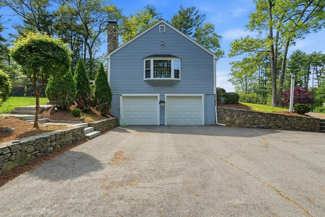 240 Evergreen St, Duxbury, MA 02332