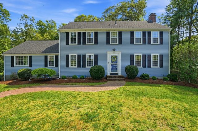 240 Evergreen St, Duxbury, MA 02332