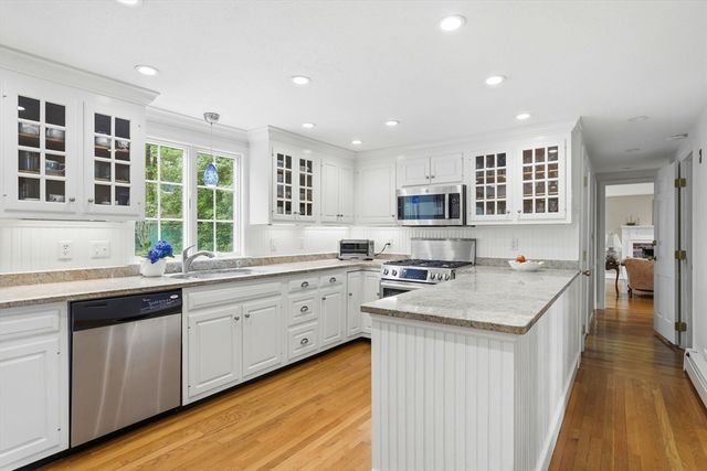 240 Evergreen St, Duxbury, MA 02332