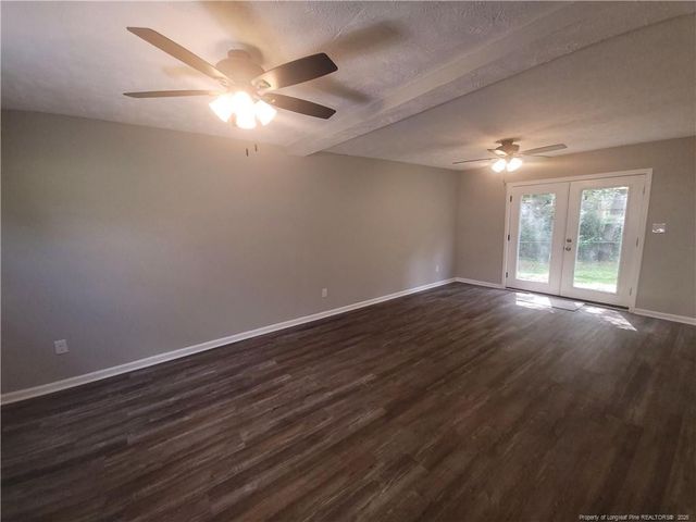 2406 W Brinkley Drive, Spring Lake, NC 28390