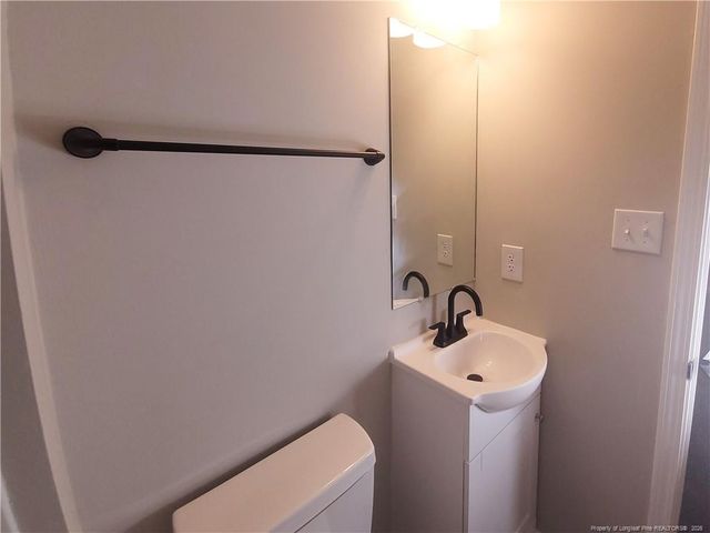 2406 W Brinkley Drive, Spring Lake, NC 28390