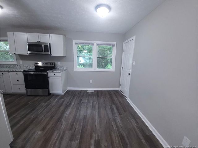 2406 W Brinkley Drive, Spring Lake, NC 28390