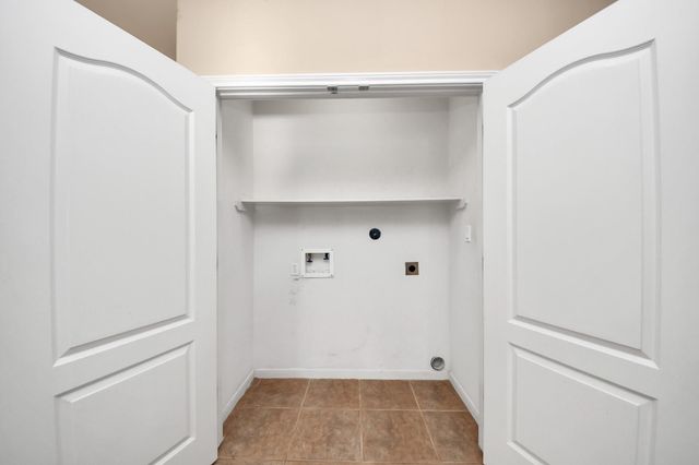 1733 Eagle Lake Road, Sealy, TX 77474