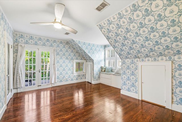 730 E 6Th Avenue, Tallahassee, FL 32303