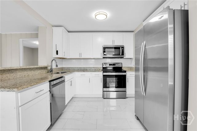 1218 E 69th Street, Savannah, GA 31404