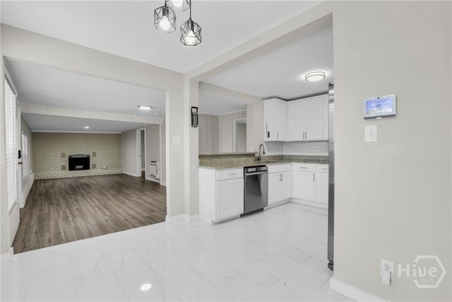 1218 E 69th Street, Savannah, GA 31404