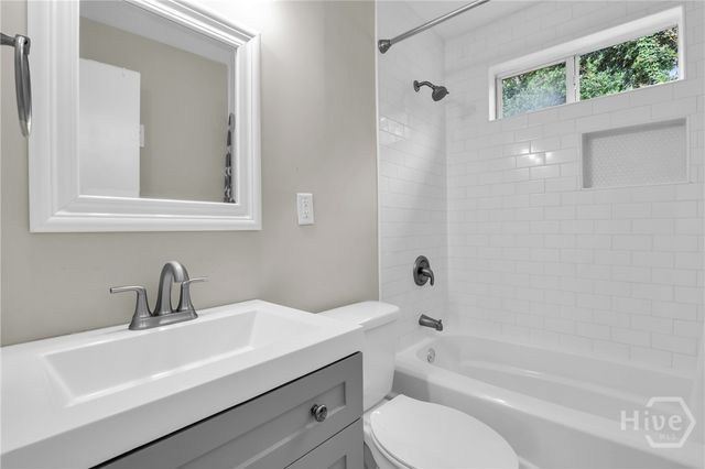 1218 E 69th Street, Savannah, GA 31404