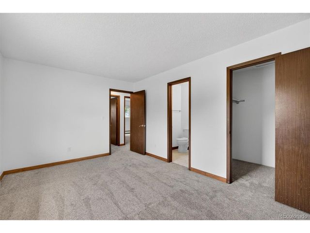 92 Newark St A, Aurora, CO 80012