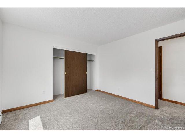 92 Newark St A, Aurora, CO 80012