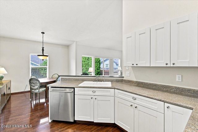 3719 N Cleveland CT, Post Falls, ID 83854