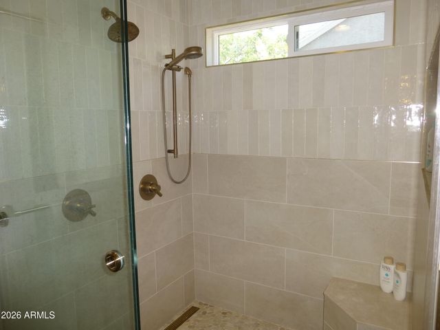 1664 E KENT Avenue, Chandler, AZ 85225