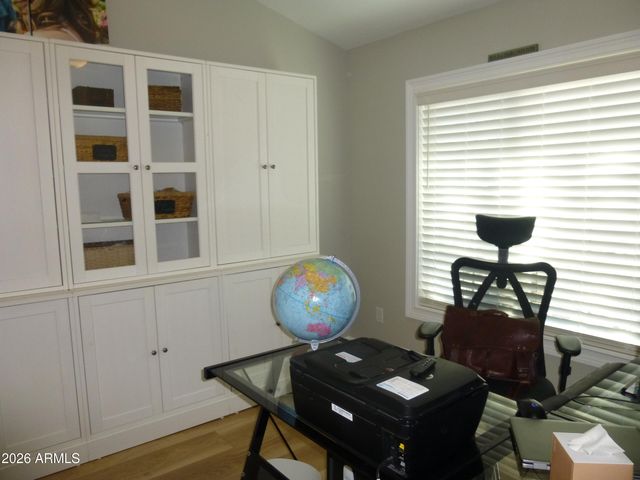 1664 E KENT Avenue, Chandler, AZ 85225