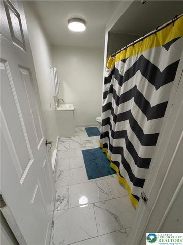 731 North Front Street, Allentown City, PA 18102