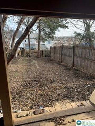 731 North Front Street, Allentown City, PA 18102