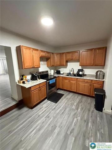 731 North Front Street, Allentown City, PA 18102