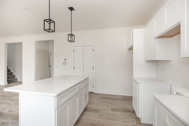 5594 Grove Avenue, Mentor, OH 44060