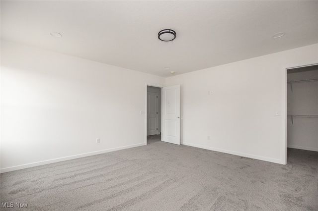 5594 Grove Avenue, Mentor, OH 44060