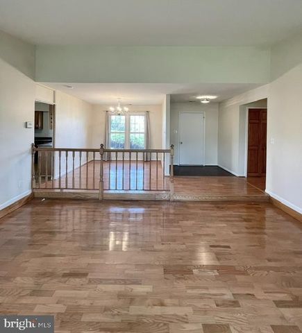 6918 LODESTONE CT, Alexandria, VA 22306