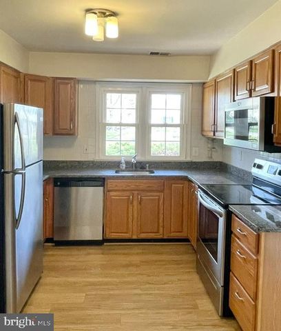 6918 LODESTONE CT, Alexandria, VA 22306
