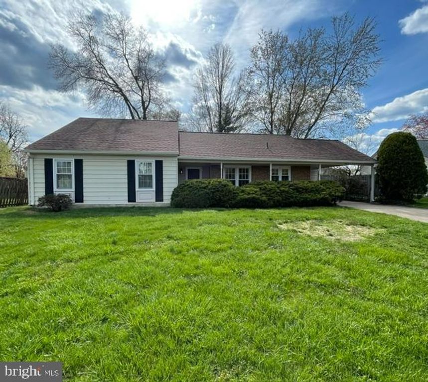 6918 LODESTONE CT, Alexandria, VA 22306
