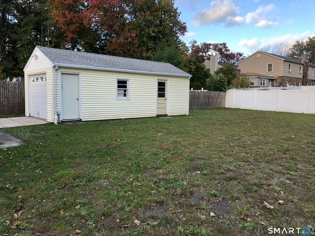 65 Roseville Street, Fairfield, CT 06825