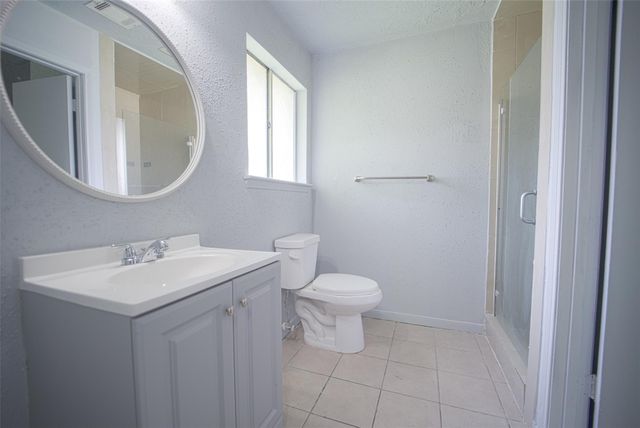 12603 Huntington Venture Drive, Houston, TX 77099