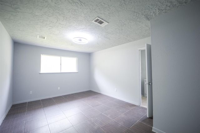 12603 Huntington Venture Drive, Houston, TX 77099