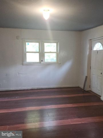 1393 MARSHALL MILL RD, Franklinville, NJ 08322