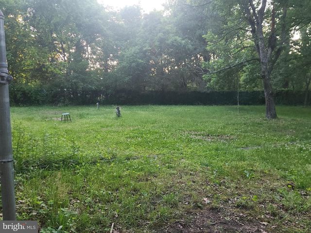 1393 MARSHALL MILL RD, Franklinville, NJ 08322
