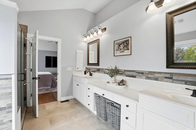 6848 McDevitt Court, Dublin, OH 43017