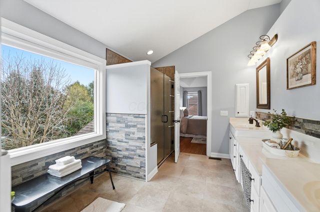 6848 McDevitt Court, Dublin, OH 43017