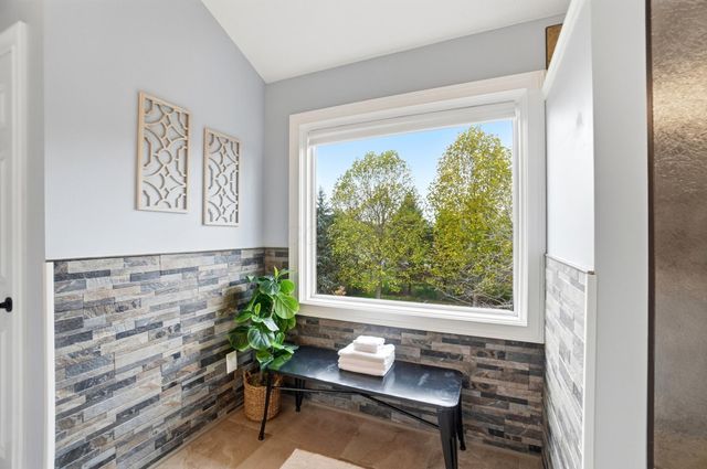 6848 McDevitt Court, Dublin, OH 43017