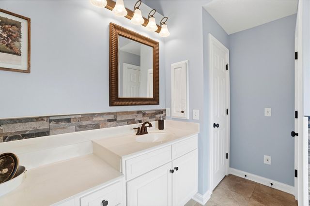 6848 McDevitt Court, Dublin, OH 43017