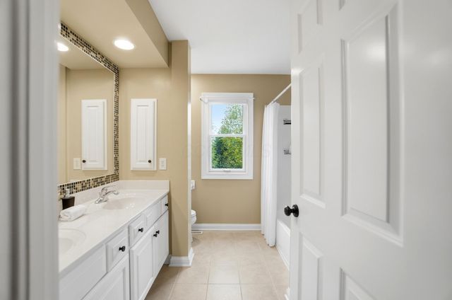 6848 McDevitt Court, Dublin, OH 43017