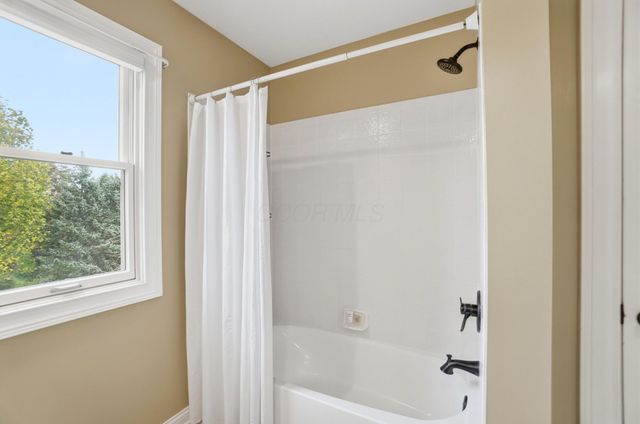 6848 McDevitt Court, Dublin, OH 43017