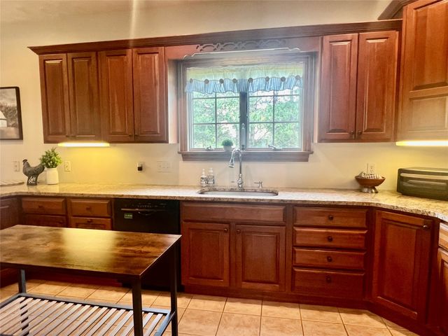 4638 LEDGEWOOD Court, Harborcreek, PA 16511
