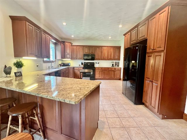 4638 LEDGEWOOD Court, Harborcreek, PA 16511