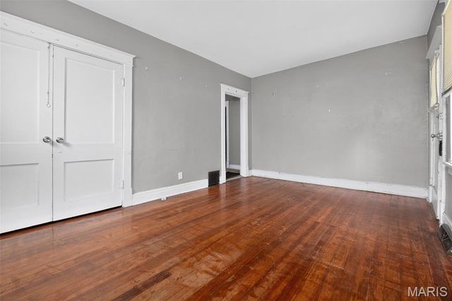 9450 Baltimore Avenue, St Louis, MO 63114