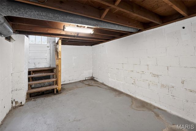 9450 Baltimore Avenue, St Louis, MO 63114