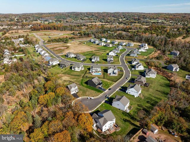 1023 GLASCO DR, Pennsburg, PA 18073