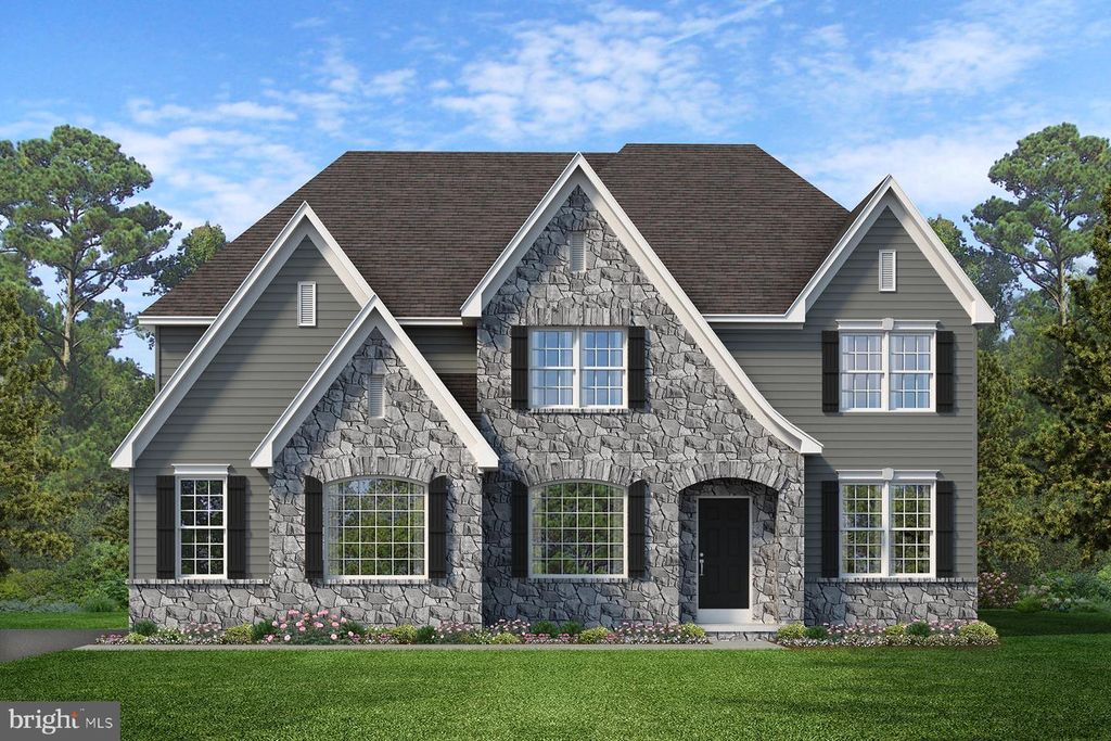 1023 GLASCO DR, Pennsburg, PA 18073