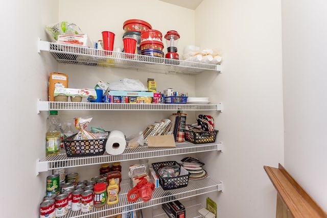 5 HIDDEN VALLEY CT, Fishersville, VA 22939