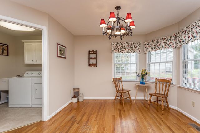 5 HIDDEN VALLEY CT, Fishersville, VA 22939