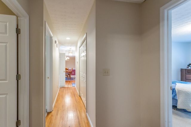 5 HIDDEN VALLEY CT, Fishersville, VA 22939