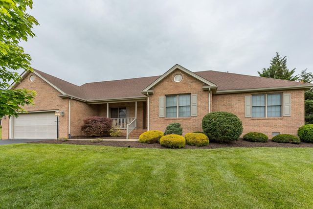 5 HIDDEN VALLEY CT, Fishersville, VA 22939
