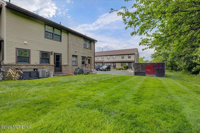 12 Village Green Way, Hazlet, NJ 07730