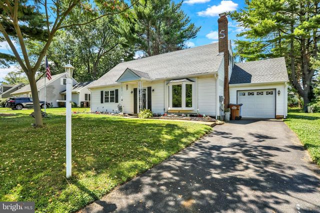 3032 GILBERT DR, Bensalem, PA 19020